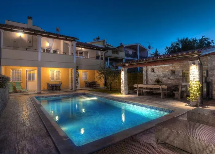 Appartement Ulika - 3 For 4 Persons Pula