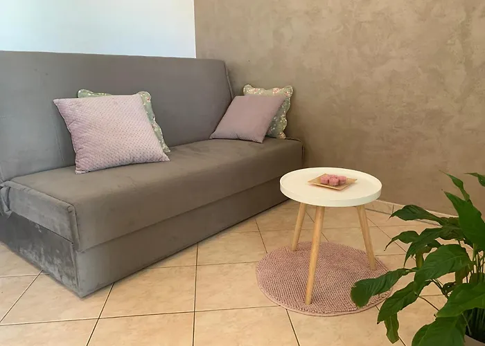 Ulika - 3 For 4 Persons Διαμέρισμα Πούλα